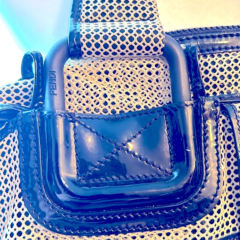 🌀RARE🌀FENDI🌀Shoulder Purse🌀Vintage🌀 - Picture 12 of 15